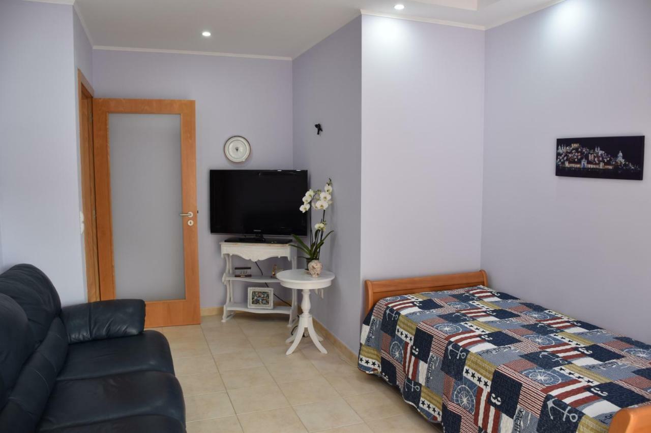 Sesimbra Terrace Oasis Apartment Exterior photo
